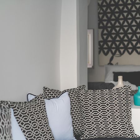 Modernity Suites Fira  Eksteriør billede