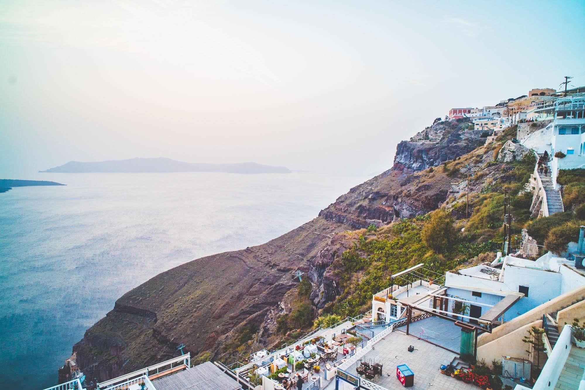 Modernity Suites Fira  Eksteriør billede